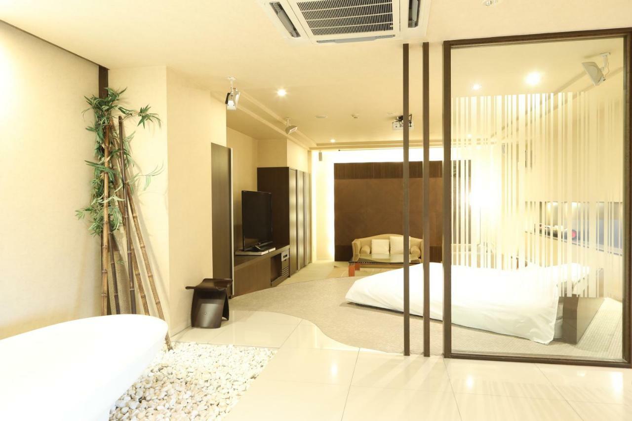 C-Hotel Affetto (Adults Only) Sapporo Exterior foto