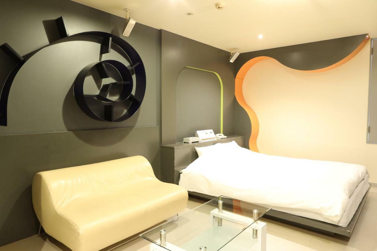 C-Hotel Affetto (Adults Only) Sapporo Exterior foto